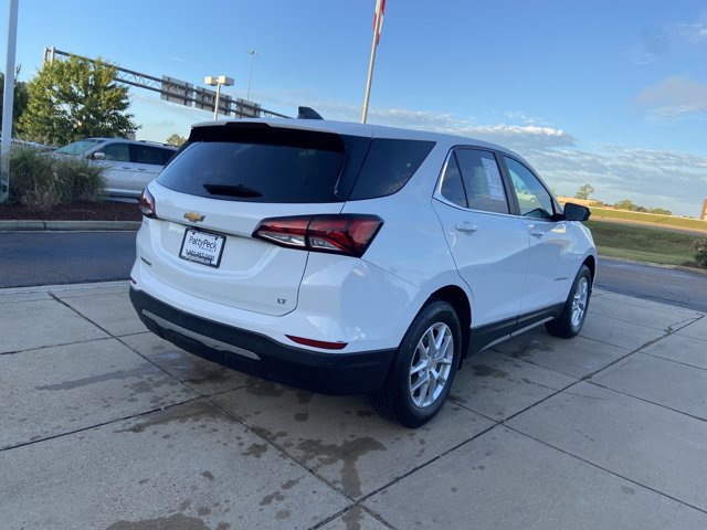 Used 2023 Chevrolet Equinox LT w/ Driver Convenience Package FWD image 11