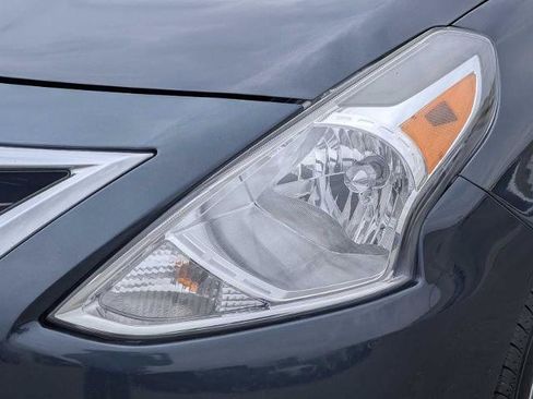 Used 2017 Nissan Versa S Plus FWD image 10