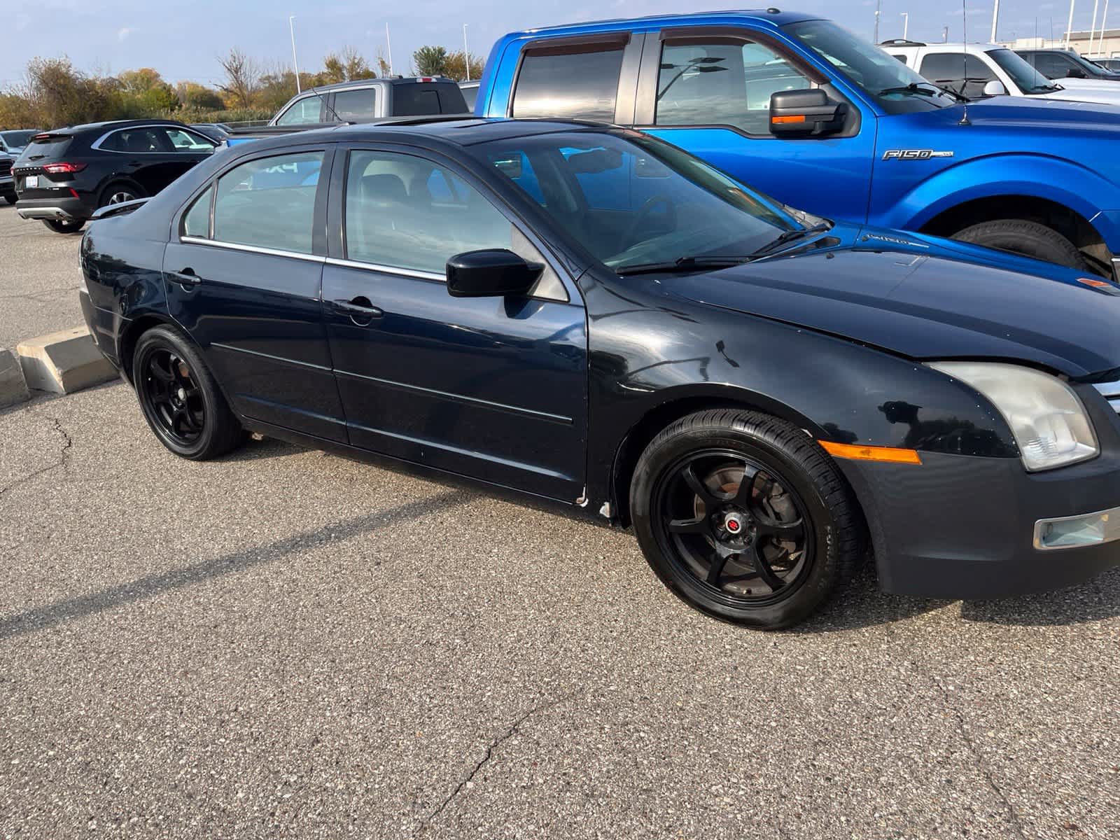 Used 2008 Ford Fusion SEL FWD image 16