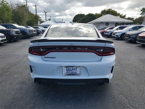 Used 2022 Dodge Charger Scat Pack image 5