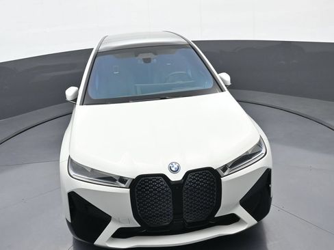 Used 2023 BMW iX M60 w/ Executive Package AWD/4WD image 33