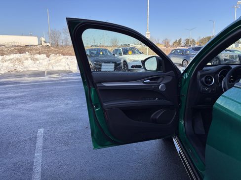 New 2026 Alfa Romeo Stelvio Sprint image 14