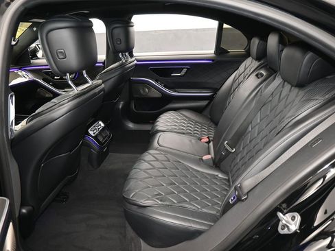 Used 2022 Mercedes-Benz S 580 4MATIC Sedan image 41