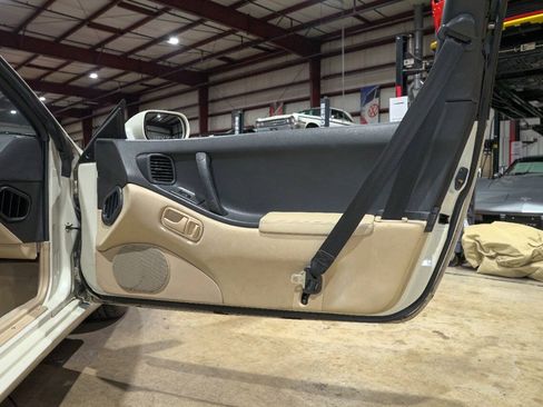 Used 1993 Nissan 300ZX Convertible RWD image 35