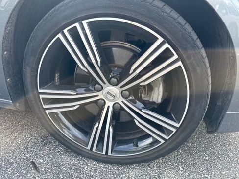 Used 2021 Volvo S60 T5 Inscription AWD/4WD image 21