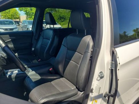Used 2023 Honda Passport EX-L image 19