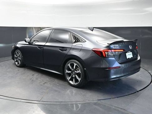 Used 2025 Honda Civic Sport image 7