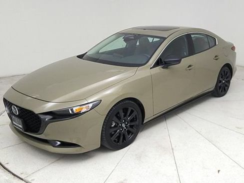 Used 2024 MAZDA MAZDA3 s image 1