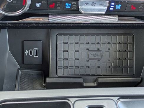 Used 2025 Ford F150 King Ranch w/ FX4 Off-Road Package image 27