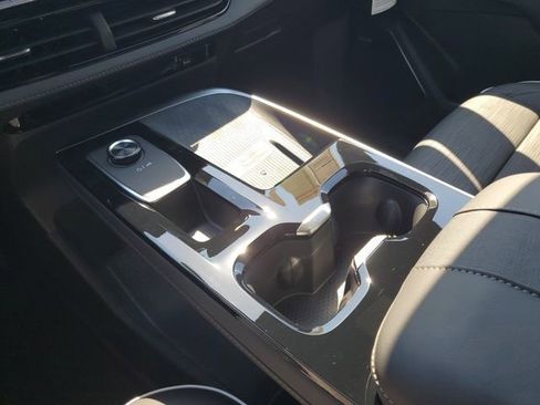 New 2026 Buick Enclave Sport Touring w/ Super Cruise Package image 18