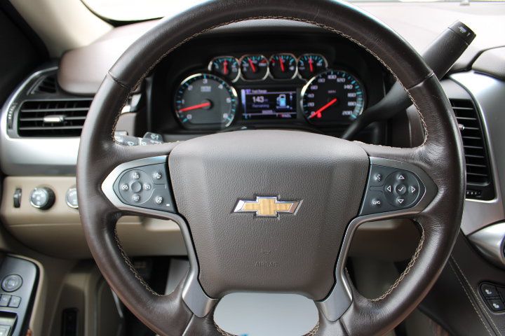 Used 2019 Chevrolet Tahoe Premier AWD/4WD image 13