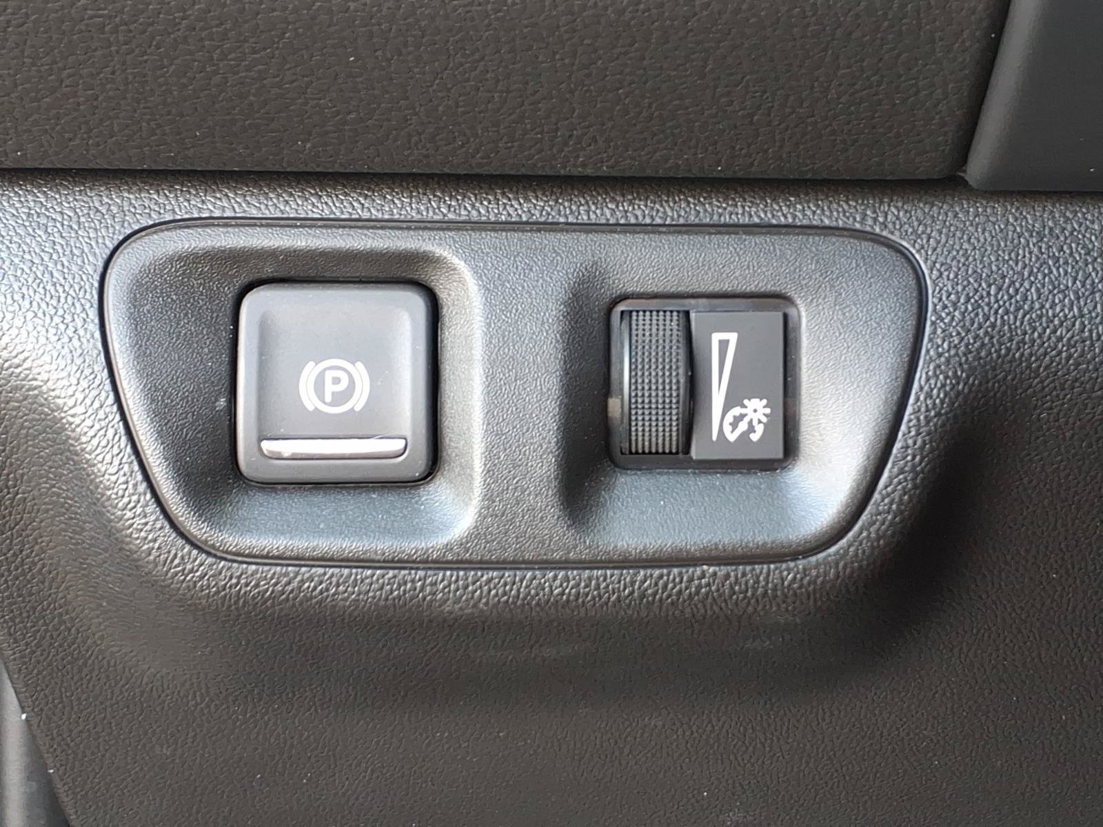 Certified 2023 GMC Acadia SLE w/ Driver Convenience Package AWD/4WD image 21