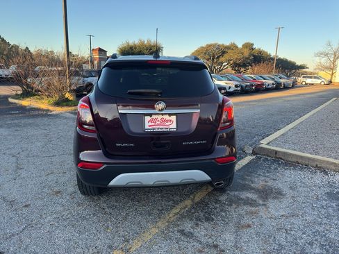 Used 2018 Buick Encore Preferred image 6