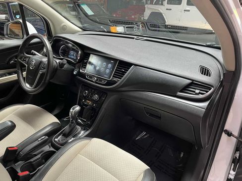 Used 2018 Buick Encore Preferred FWD image 11