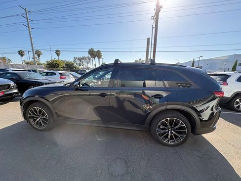 Used 2025 MAZDA CX-70 Plug-In Hybrid w/ Premium Plus AWD/4WD image 10