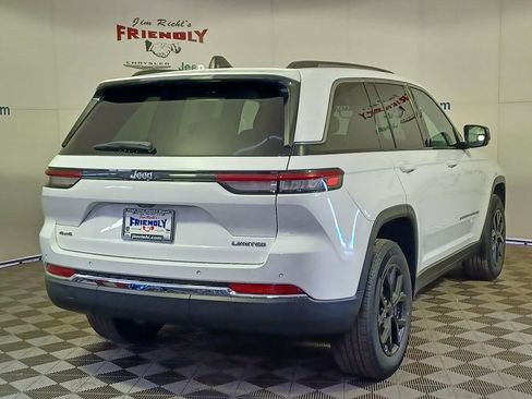 Used 2023 Jeep Grand Cherokee Limited w/ Trailer Tow Prep Group (B) image 3