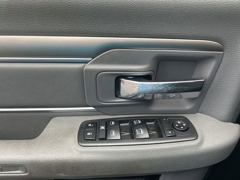 Used 2018 RAM 2500 Big Horn image 13