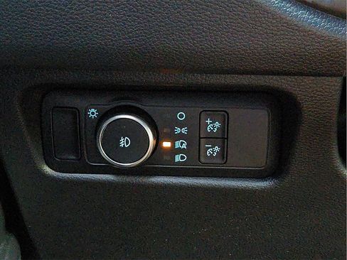 New 2025 Ford Ranger XLT w/ Equipment Group 301A High image 17