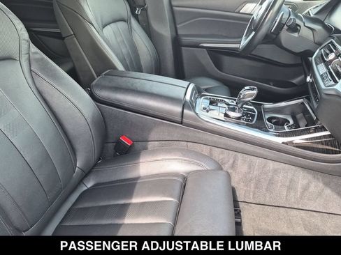 Used 2019 BMW X7 xDrive40i w/ Premium Package AWD/4WD image 27