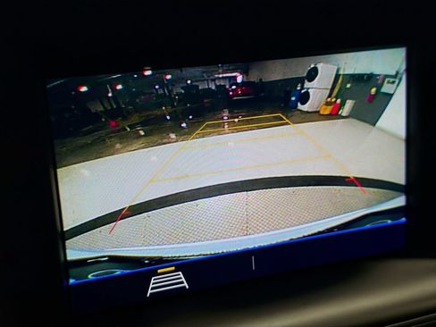 Used 2020 GMC Terrain SLE FWD image 15