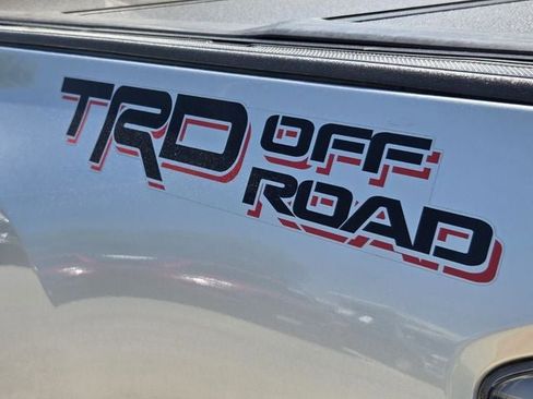 Used 2022 Toyota Tacoma TRD Off-Road w/ TRD Premium Off Road Package RWD image 33