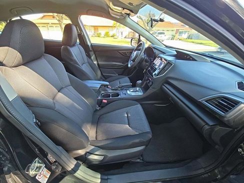 Used 2017 Subaru Impreza 2.0i image 7