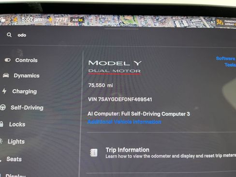 Used 2022 Tesla Model Y Performance AWD/4WD image 19