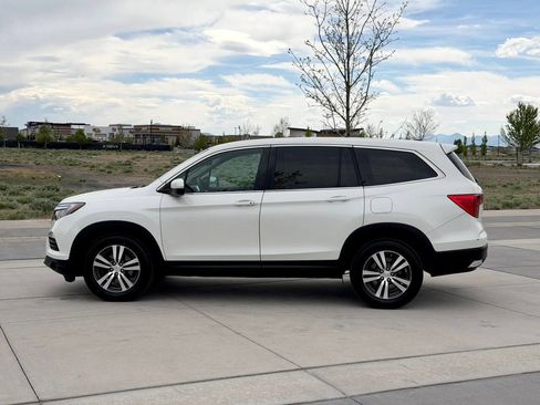 Used 2016 Honda Pilot EX image 4