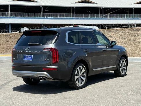 Used 2021 Kia Telluride S AWD/4WD image 4