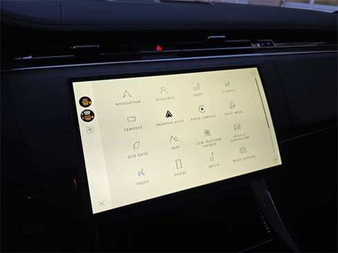 New 2026 Land Rover Range Rover Sport Dynamic SE image 14