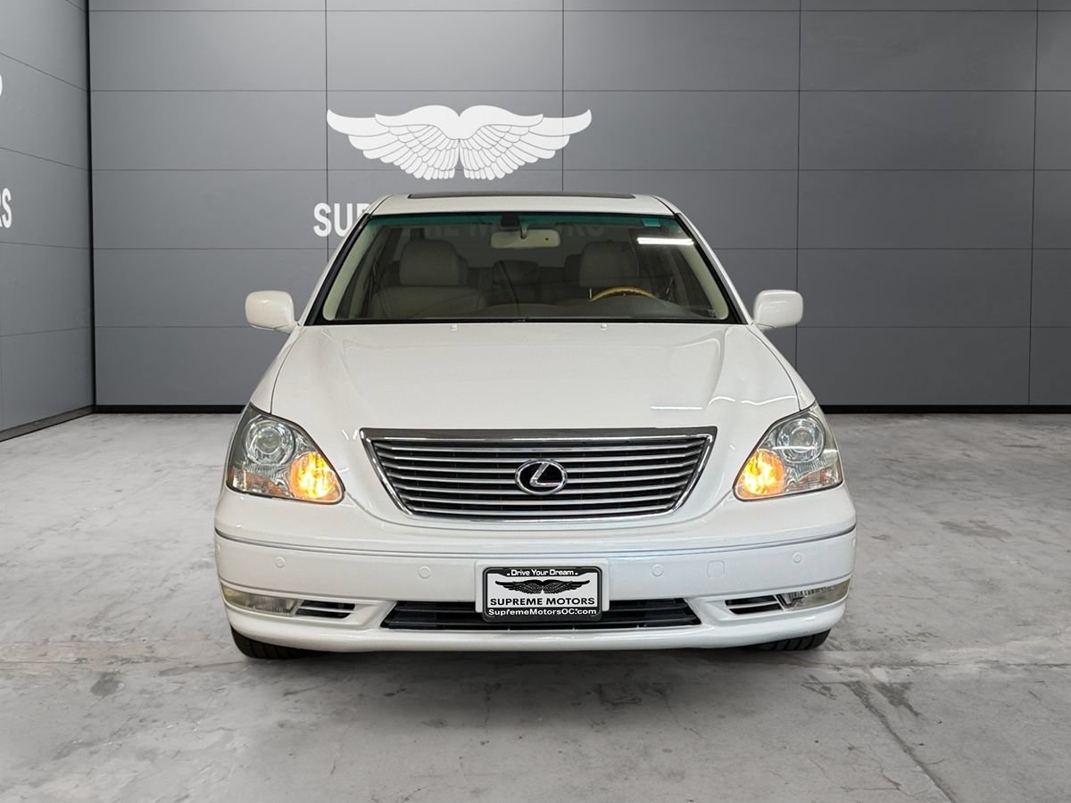 Used 2004 Lexus LS 430 w/ Modern Luxury Pkg RWD image 2