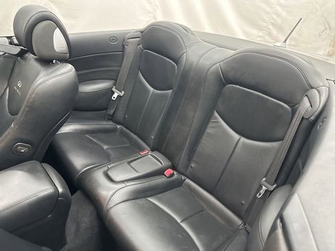 Used 2012 INFINITI G37 Convertible w/ Premium Pkg RWD image 18