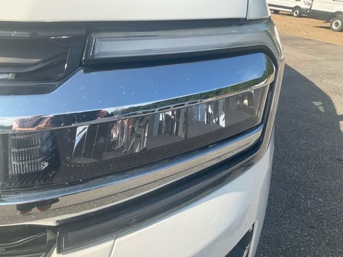 Used 2022 Ford Expedition Max Limited RWD image 9