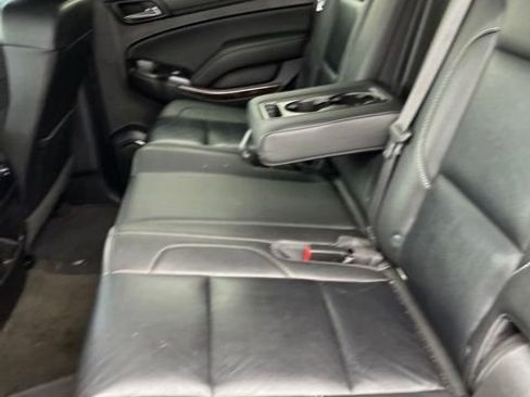 Used 2017 Chevrolet Tahoe LT w/ Luxury Package RWD image 10