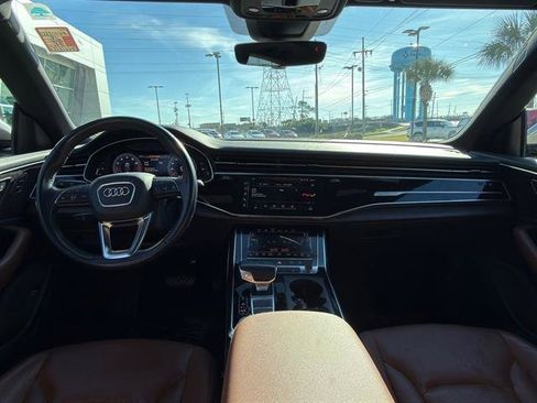 Used 2019 Audi Q8 Premium Plus image 10