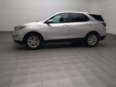 Used 2021 Chevrolet Equinox LT image 2