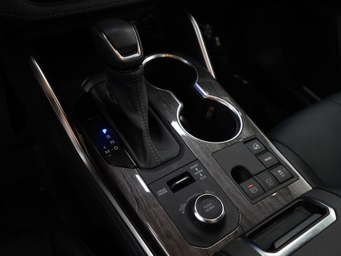 Used 2023 Toyota Highlander Platinum image 22