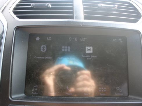 Used 2017 Ford Explorer Limited w/ Equipment Group 301A FWD image 36