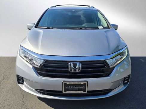 Used 2024 Honda Odyssey Elite image 8