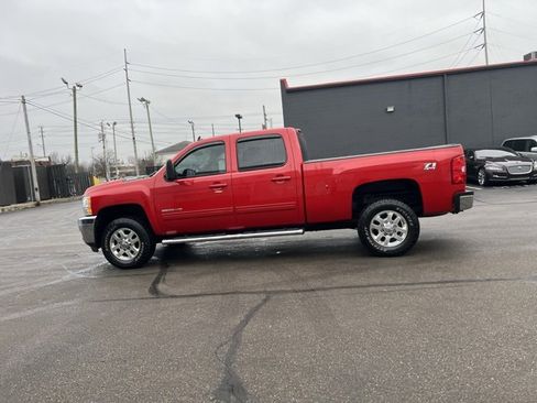 Used 2013 Chevrolet Silverado 3500 LTZ w/ LTZ Plus Package image 19