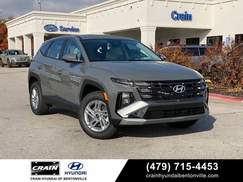 New 2026 Hyundai Tucson SE image 1