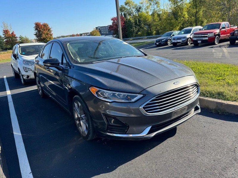 Used 2020 Ford Fusion SEL FWD image 4
