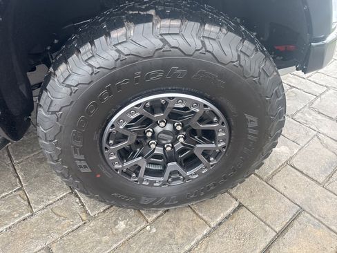 Used 2025 Ford F150 Raptor R w/ Equipment Group 803A Raptor R image 4