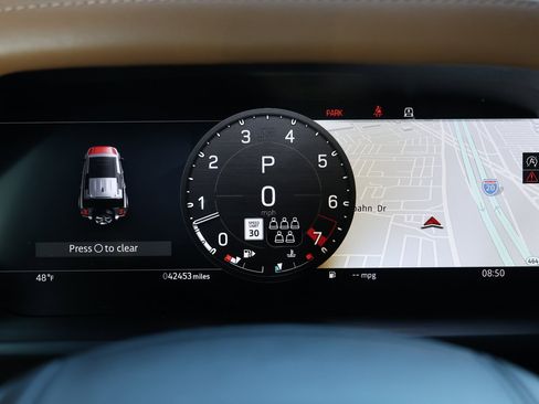 Used 2023 Land Rover Defender 110 X-Dynamic SE image 15