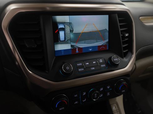 Used 2018 GMC Acadia Denali w/ Technology Package image 21