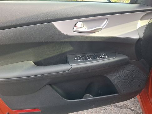 Certified 2024 Kia Forte LXS w/ LXS Technology Package image 11