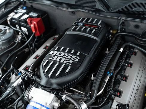 Used 2013 Ford Mustang GT image 36