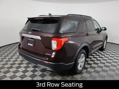 Certified 2022 Ford Explorer XLT w/ Equipment Group 202A image 3