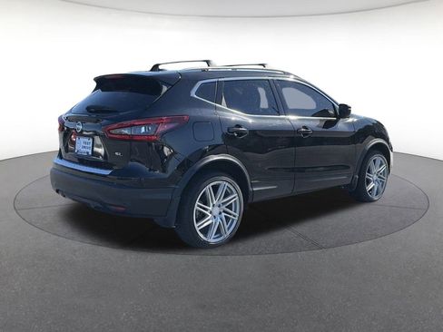 Used 2022 Nissan Rogue Sport SL image 5