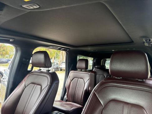 Used 2023 Ford Expedition Max Limited image 15